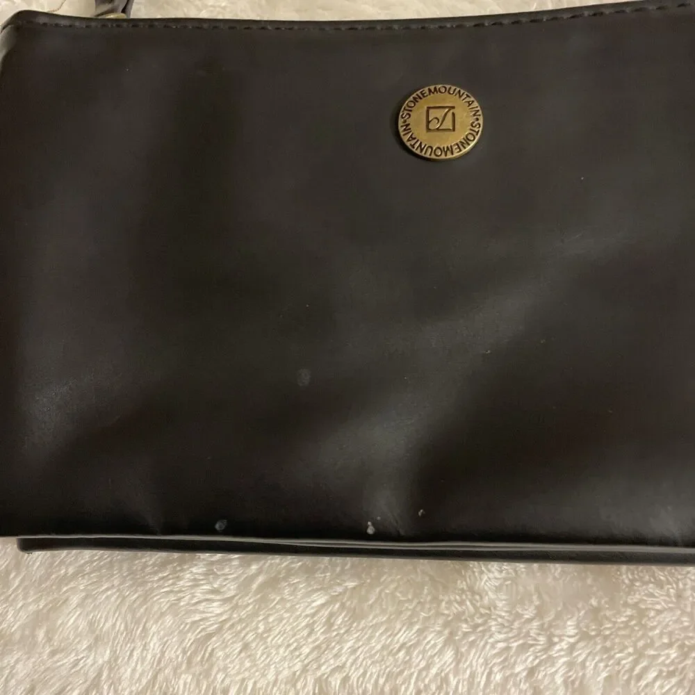 Stone Mountain USA Black Leather Wallet Wristlet 5”x 9” , Soft Smooth Black‎